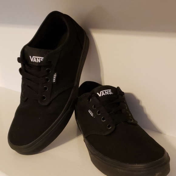 vans atwood triple black